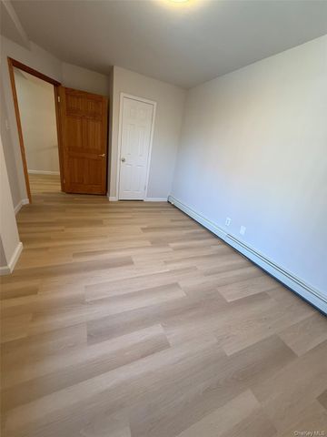 4231 Colden Street F7A, Flushing, NY 11355