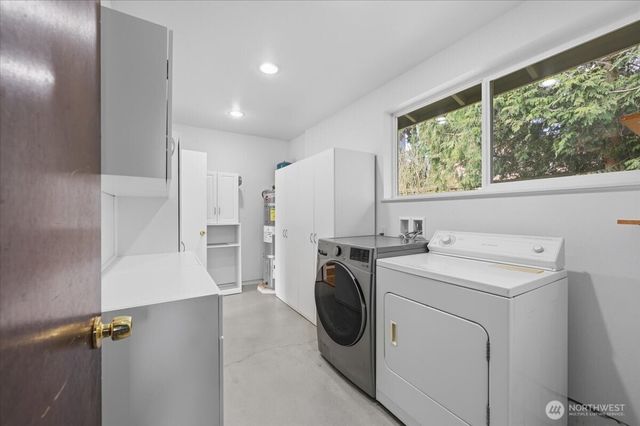 1329 N 183rd Street, Shoreline, WA 98133