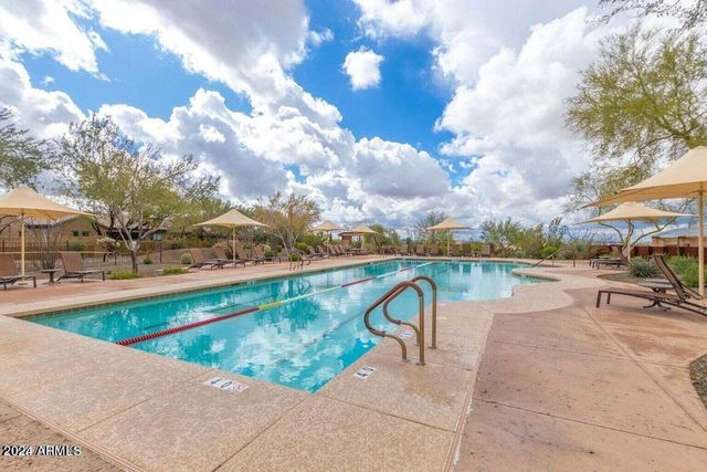 1929 W Black Hill Road, Phoenix, AZ 85085