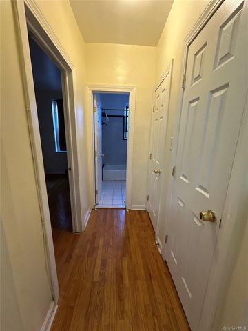 62-64 Saunders Street 2D, Rego Park, NY 11374