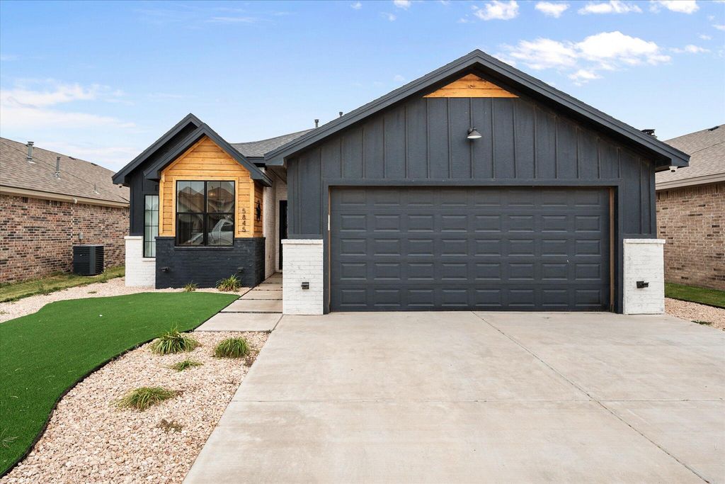 5845 Itasca Street, Lubbock, TX 79416