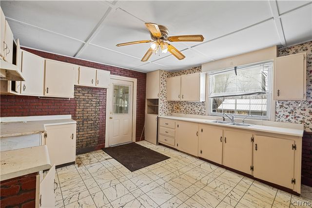 12 Kellogg Street, Kirkland, NY 13323