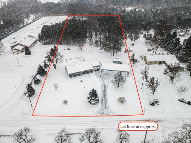4935 W Deren Road, Summit Twp, MI 49431