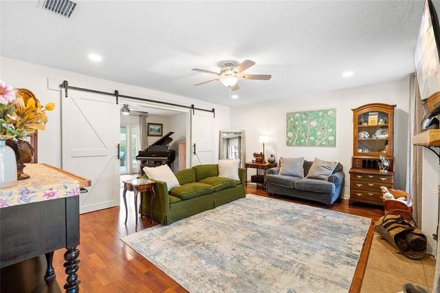 15620 GARDENSIDE LANE, Tampa, FL 33624