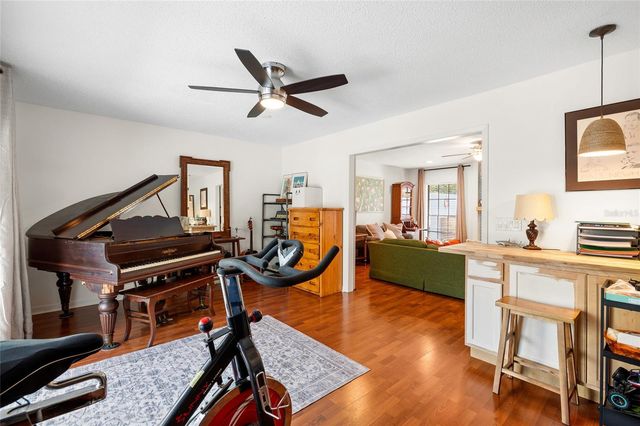 15620 GARDENSIDE LANE, Tampa, FL 33624