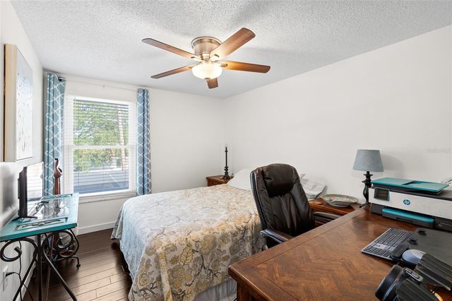 15620 GARDENSIDE LANE, Tampa, FL 33624