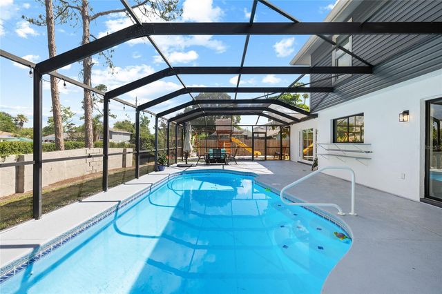 15620 GARDENSIDE LANE, Tampa, FL 33624