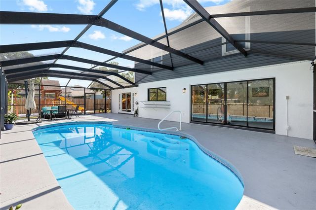 15620 GARDENSIDE LANE, Tampa, FL 33624