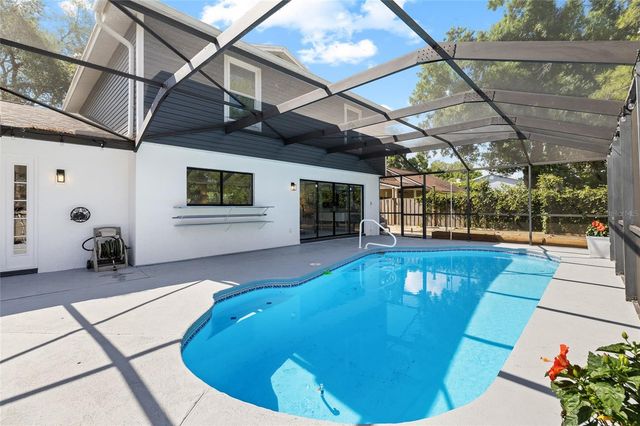 15620 GARDENSIDE LANE, Tampa, FL 33624