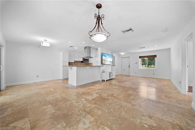 7454 Sea Island RD, Fort Myers, FL 33967