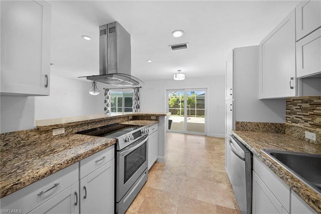 7454 Sea Island RD, Fort Myers, FL 33967