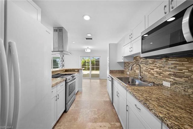 7454 Sea Island RD, Fort Myers, FL 33967