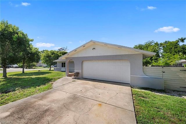 7454 Sea Island RD, Fort Myers, FL 33967