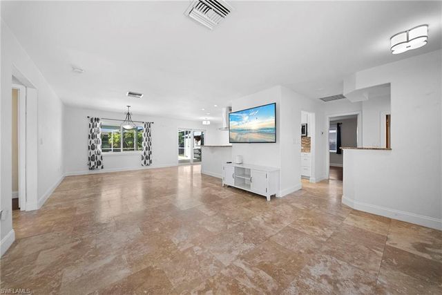 7454 Sea Island RD, Fort Myers, FL 33967