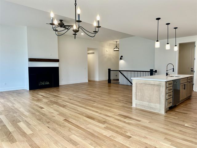 16410 Sleepy Hollow Drive, Fenton, MI 48430