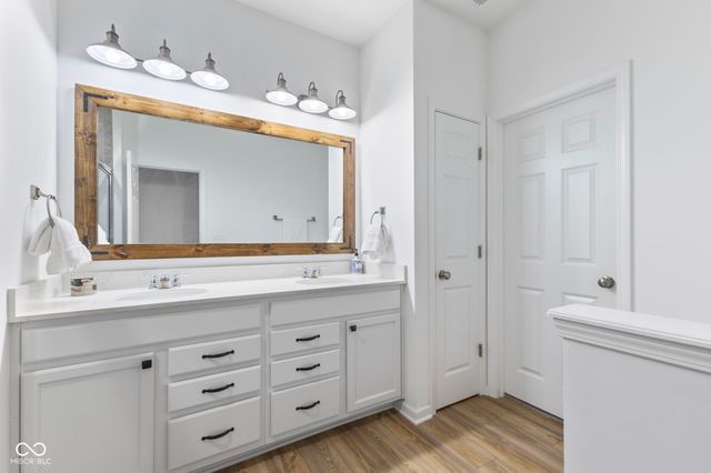 131 Batteese Drive, Cicero, IN 46034