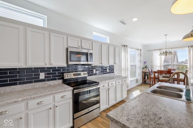 131 Batteese Drive, Cicero, IN 46034