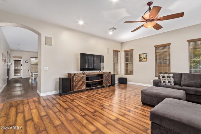 15249 W DAHLIA Drive, Surprise, AZ 85379