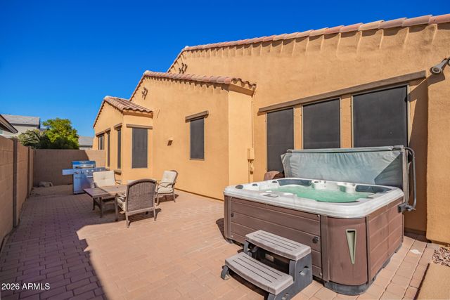 15249 W DAHLIA Drive, Surprise, AZ 85379