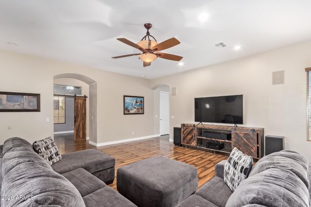 15249 W DAHLIA Drive, Surprise, AZ 85379