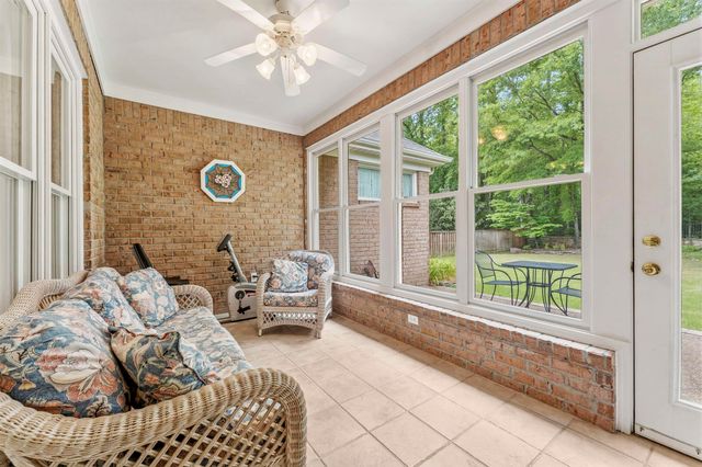 9302 CANABRIDGE DR, Lakeland, TN 38002