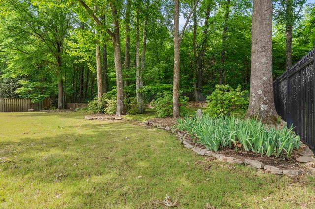 9302 CANABRIDGE DR, Lakeland, TN 38002