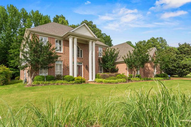 9302 CANABRIDGE DR, Lakeland, TN 38002