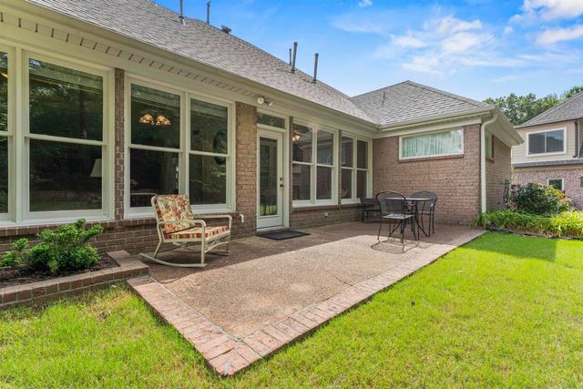 9302 CANABRIDGE DR, Lakeland, TN 38002