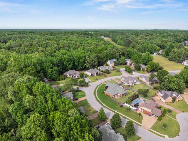 9302 CANABRIDGE DR, Lakeland, TN 38002