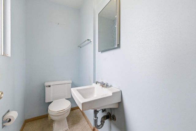 6185 Merrill AVENUE, Cudahy, WI 53110