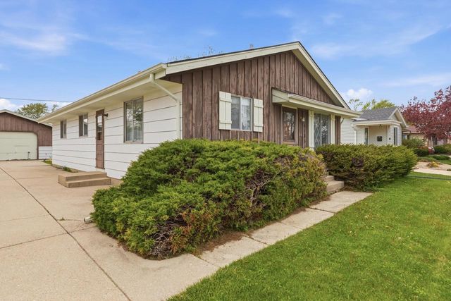 6185 Merrill AVENUE, Cudahy, WI 53110