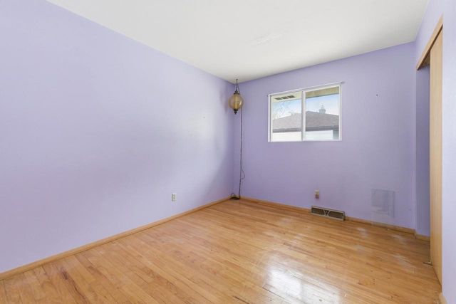 6185 Merrill AVENUE, Cudahy, WI 53110