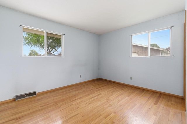 6185 Merrill AVENUE, Cudahy, WI 53110
