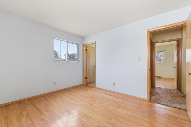 6185 Merrill AVENUE, Cudahy, WI 53110