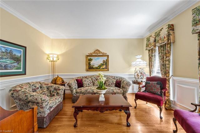 736 Meadowood Drive, Burlington, NC 27215