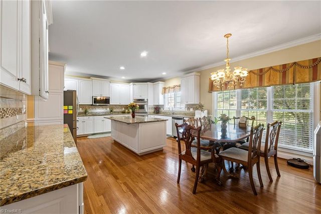 736 Meadowood Drive, Burlington, NC 27215