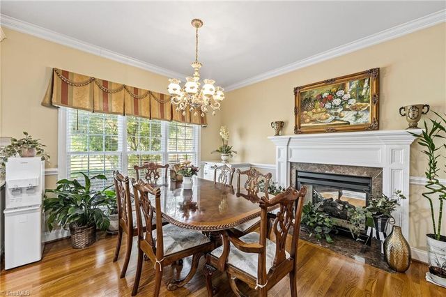 736 Meadowood Drive, Burlington, NC 27215
