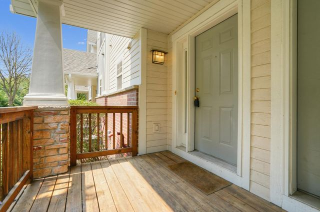1473 Magnolia Avenue E, Saint Paul, MN 55106
