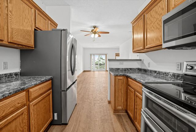1473 Magnolia Avenue E, Saint Paul, MN 55106