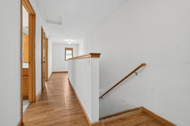1473 Magnolia Avenue E, Saint Paul, MN 55106