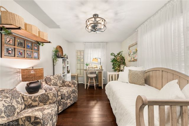 257 Windward Drive, Elyria, OH 44035