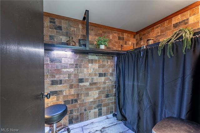 257 Windward Drive, Elyria, OH 44035