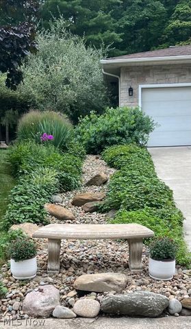 257 Windward Drive, Elyria, OH 44035