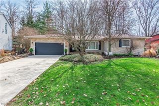 257 Windward Drive, Elyria, OH 44035