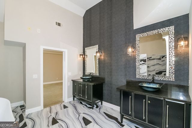 316 Thistlewood Run, Mcdonough, GA 30252