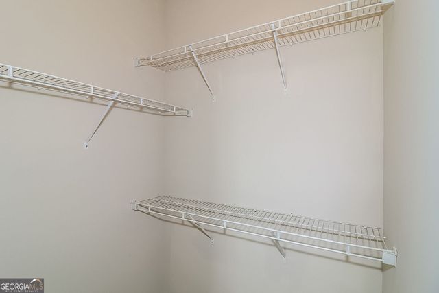 316 Thistlewood Run, Mcdonough, GA 30252