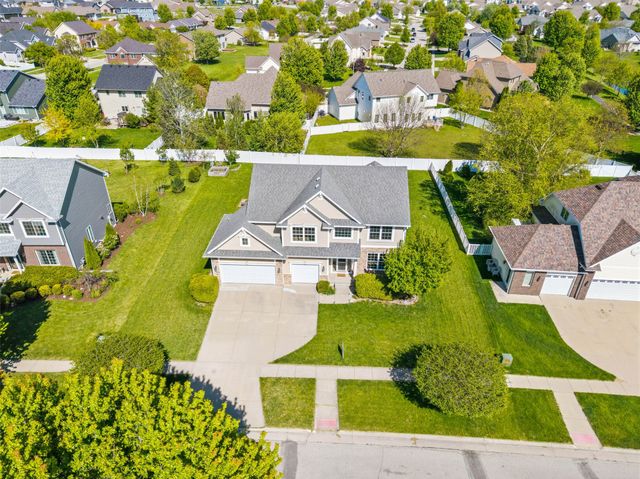 3902 Valley View Road, Ames, IA 50010