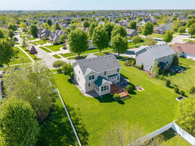 3902 Valley View Road, Ames, IA 50010