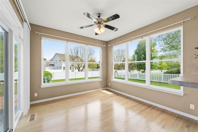 3902 Valley View Road, Ames, IA 50010
