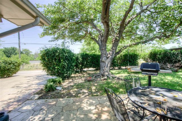530 Lawnmeadow Drive, Richardson, TX 75080